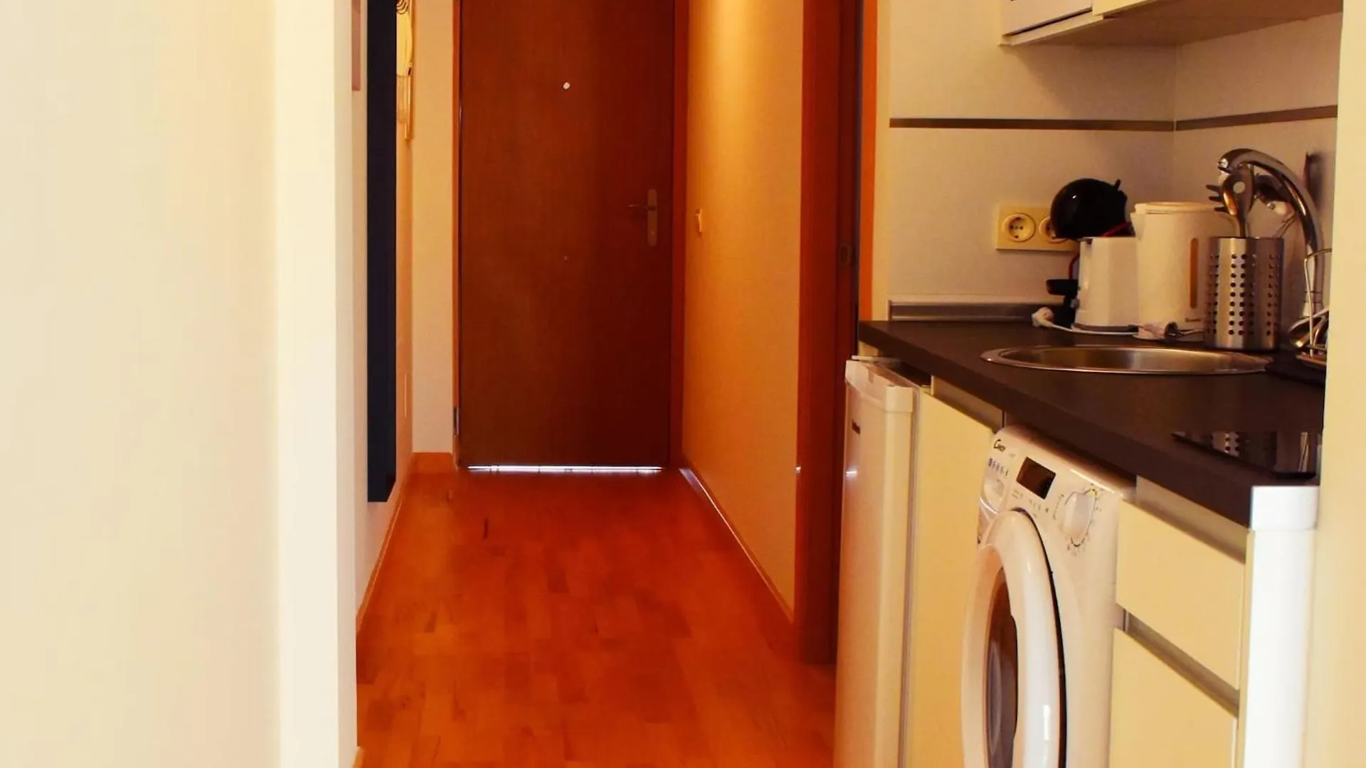 Tranquilo Apartamento Cerca del Centro Histórico Málaga